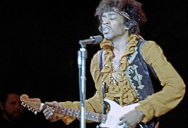3. Jimi-Hendrix